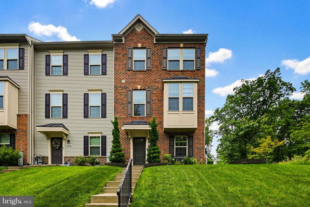 Image 2 of property listing at 10101 CAMPBELL BLVD, Middle River, MD 21220