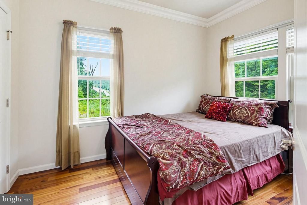 Image 25 of property listing at 10101 CAMPBELL BLVD, Middle River, MD 21220