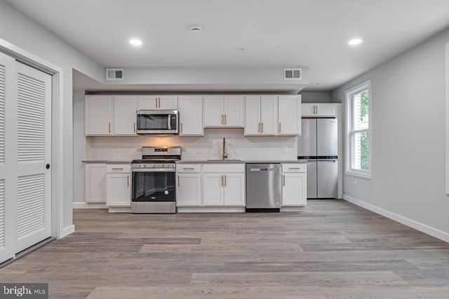 3615 MELON ST, Philadelphia, PA 19104