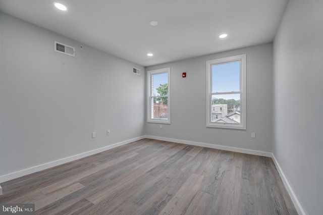 3615 MELON ST, Philadelphia, PA 19104