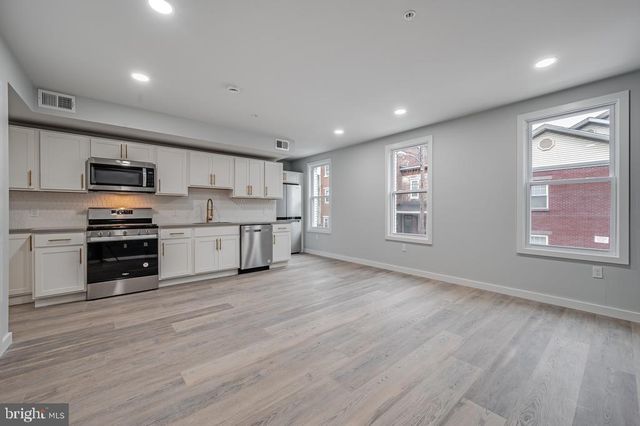 3615 MELON ST, Philadelphia, PA 19104