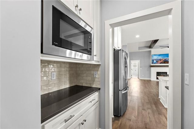 17742 S Myrna Drive, Olathe, KS 66062