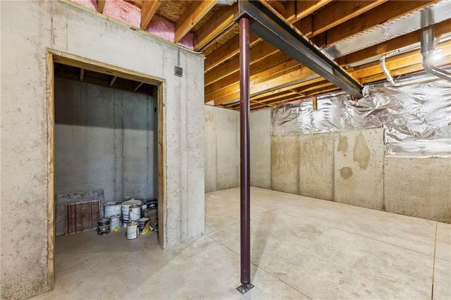 17742 S Myrna Drive, Olathe, KS 66062