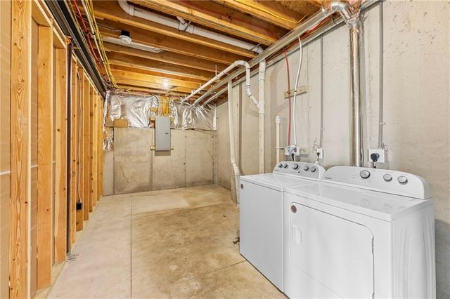 17742 S Myrna Drive, Olathe, KS 66062