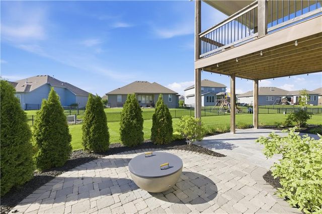 17742 S Myrna Drive, Olathe, KS 66062