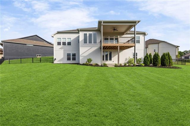 17742 S Myrna Drive, Olathe, KS 66062