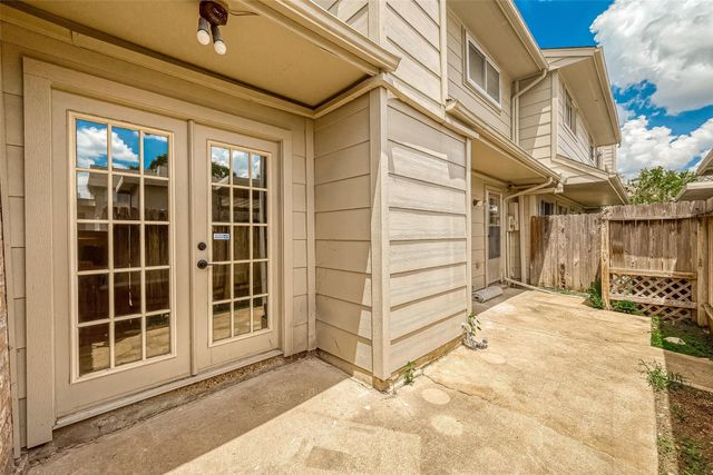 14736 Perthshire Road F, Houston, TX 77079