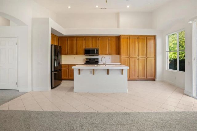 1 Corte Rossa, Lake Elsinore, CA 92532