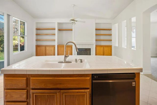 1 Corte Rossa, Lake Elsinore, CA 92532