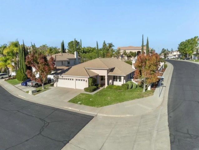 1 Corte Rossa, Lake Elsinore, CA 92532