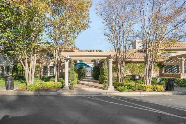 1 Corte Rossa, Lake Elsinore, CA 92532