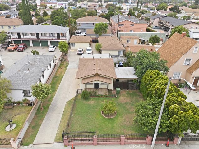 6133 Prospect Avenue, Maywood, CA 90270