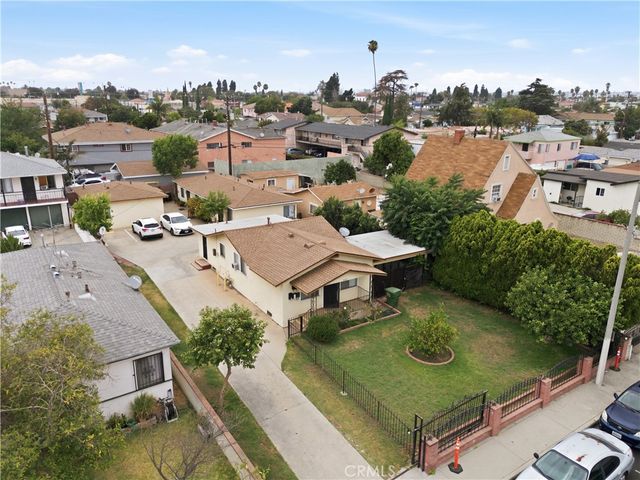 6133 Prospect Avenue, Maywood, CA 90270