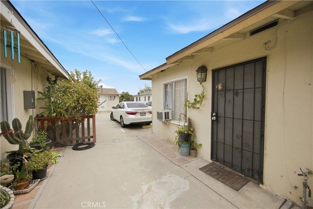 6133 Prospect Avenue, Maywood, CA 90270