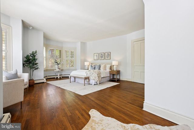 17 LOGAN CIR NW, Washington, DC 20005