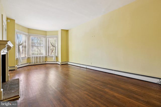 17 LOGAN CIR NW, Washington, DC 20005