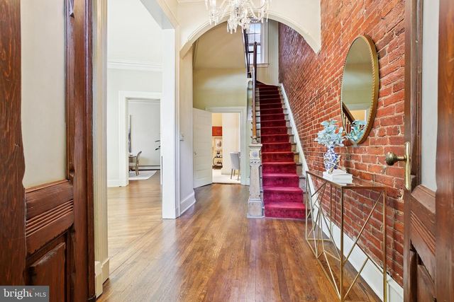 17 LOGAN CIR NW, Washington, DC 20005