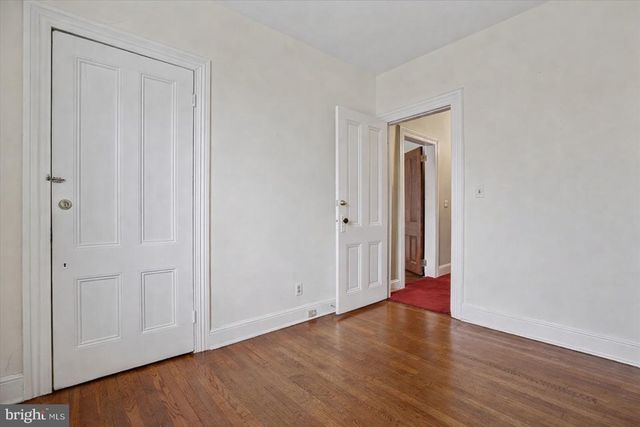 17 LOGAN CIR NW, Washington, DC 20005