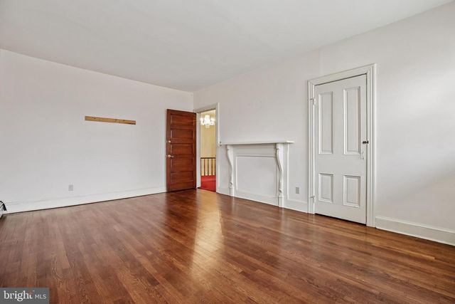 17 LOGAN CIR NW, Washington, DC 20005