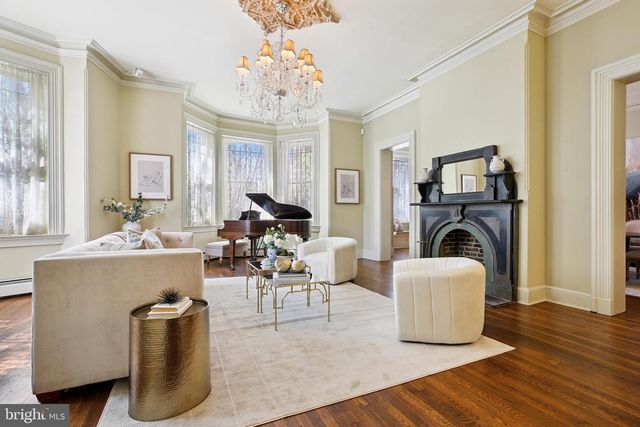 17 LOGAN CIR NW, Washington, DC 20005