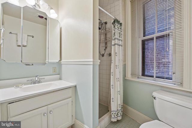 17 LOGAN CIR NW, Washington, DC 20005