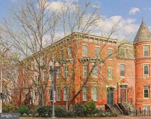17 LOGAN CIR NW, Washington, DC 20005