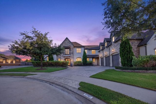 27707 Stonehurst Lane, Katy, TX 77494