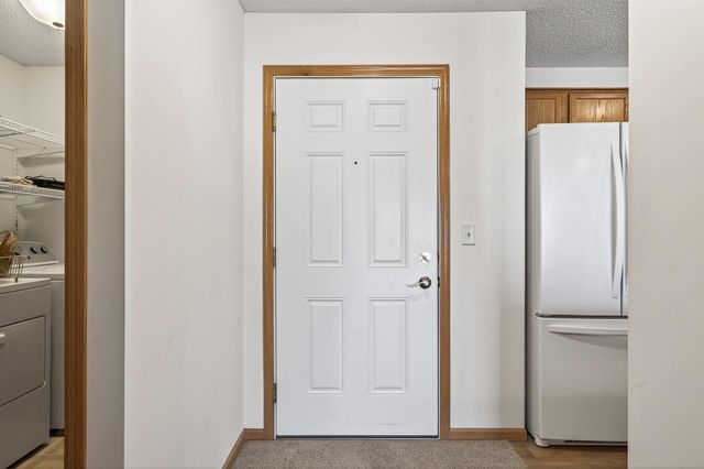 2231 Penn Place 120, North Saint Paul, MN 55109