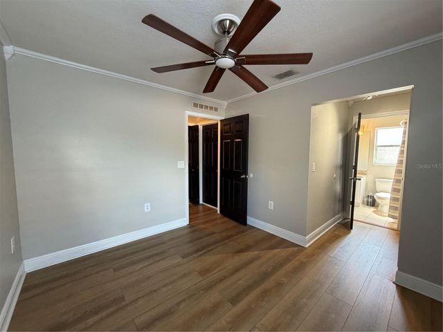 1934 W SPRUCE STREET, Tampa, FL 33607