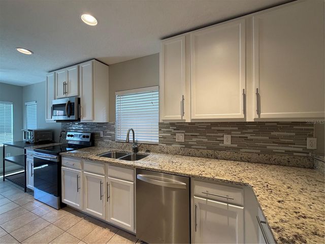 1934 W SPRUCE STREET, Tampa, FL 33607