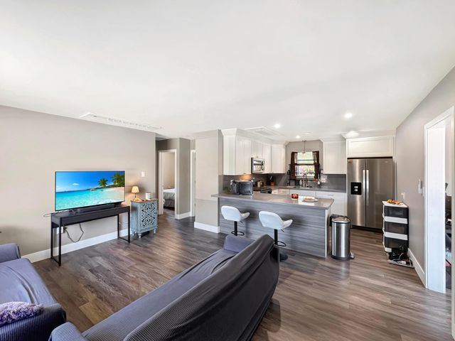 6751 Cody Street, Hollywood, FL 33024