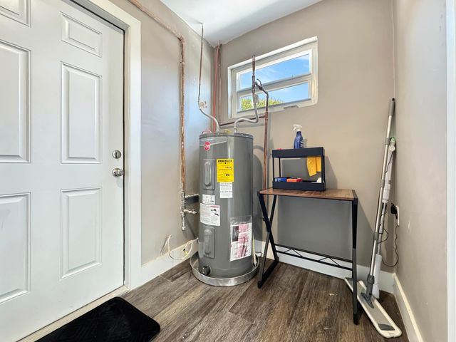 6751 Cody Street, Hollywood, FL 33024