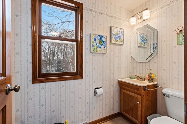 3258 PETERSON ROAD, Green Bay, WI 54311