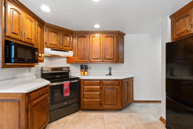 3258 PETERSON ROAD, Green Bay, WI 54311