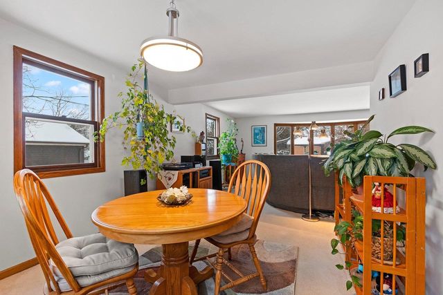 3258 PETERSON ROAD, Green Bay, WI 54311