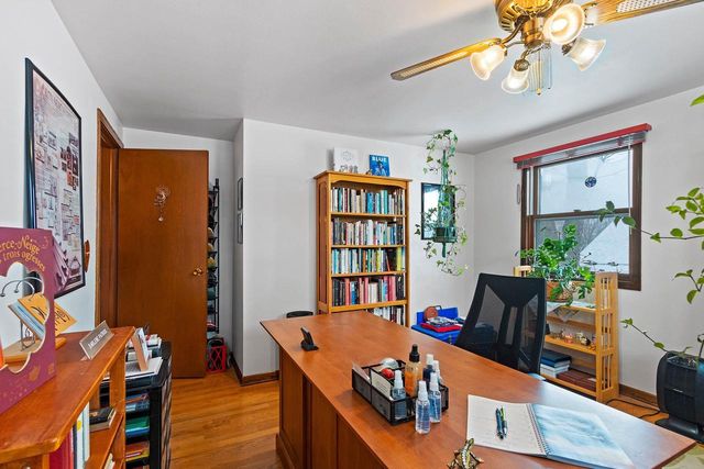 3258 PETERSON ROAD, Green Bay, WI 54311