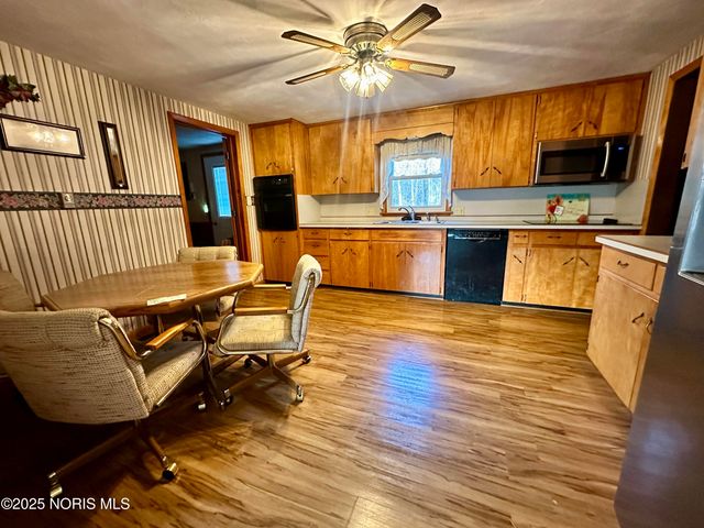 15172 Dohoney Road, Defiance, OH 43512