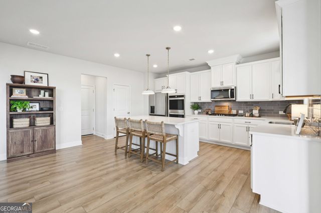 218 Carmichael Drive, Canton, GA 30115