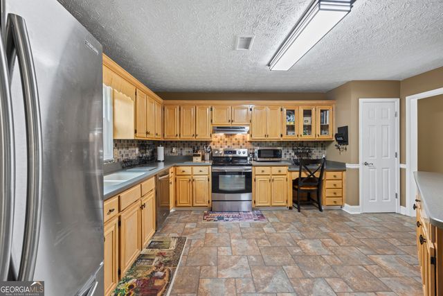 2910 Ivy Mill Drive, Buford, GA 30519