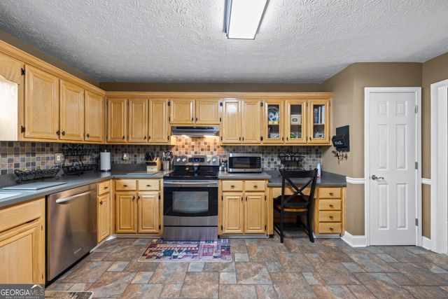 2910 Ivy Mill Drive, Buford, GA 30519