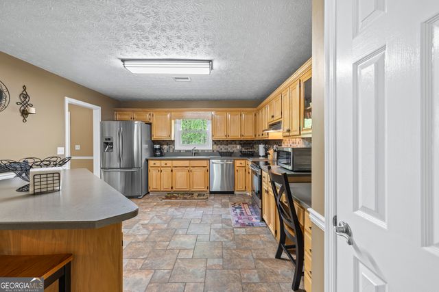 2910 Ivy Mill Drive, Buford, GA 30519