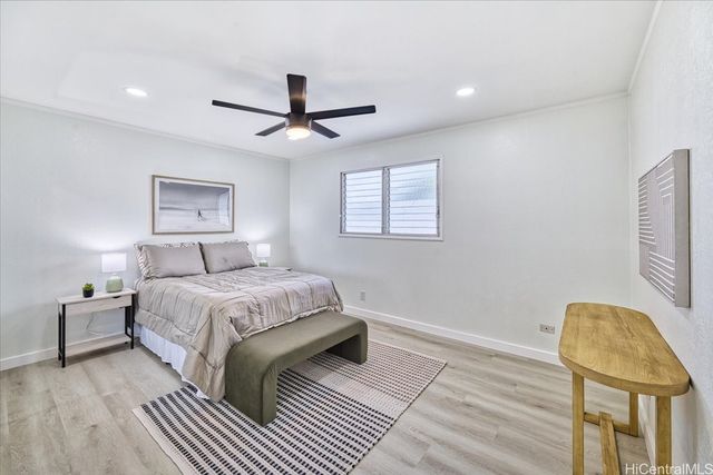 98-1420 KOAHEAHE Street 22, Pearl City, HI 96782