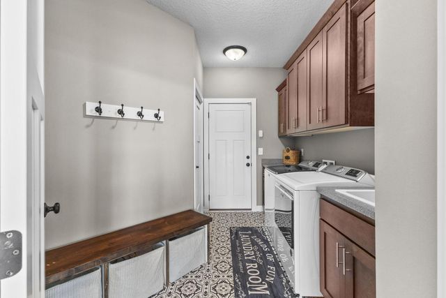 2653 Constance Boulevard NE, Ham Lake, MN 55304