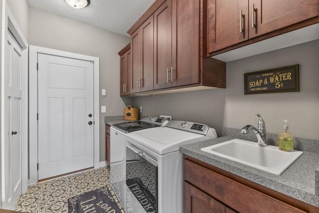 2653 Constance Boulevard NE, Ham Lake, MN 55304