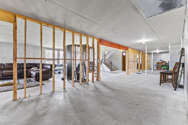 2653 Constance Boulevard NE, Ham Lake, MN 55304