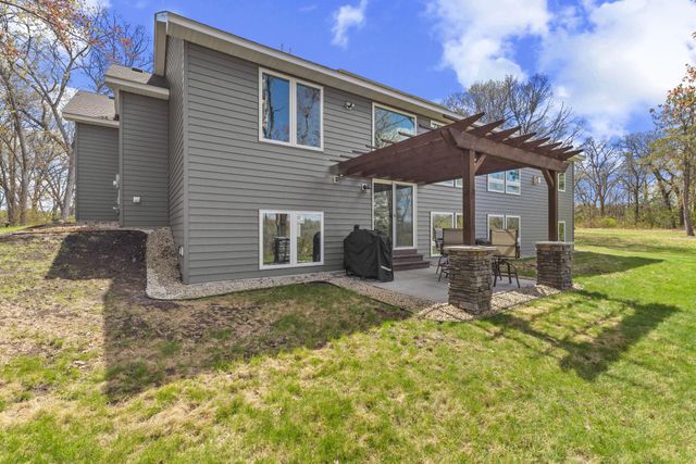 2653 Constance Boulevard NE, Ham Lake, MN 55304