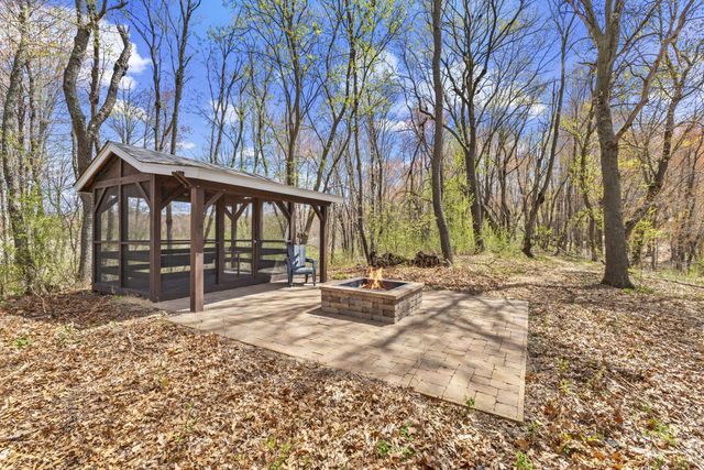 2653 Constance Boulevard NE, Ham Lake, MN 55304