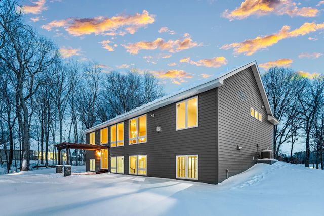 2653 Constance Boulevard NE, Ham Lake, MN 55304