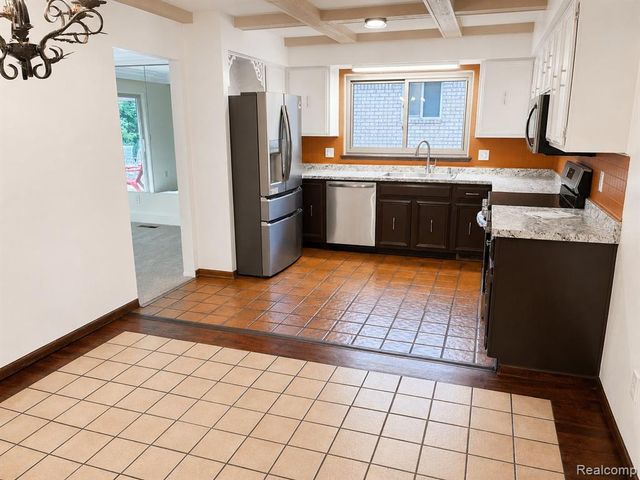 45429 Brunswick Drive, Canton, MI 48187
