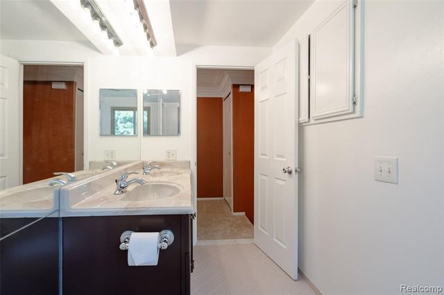 45429 Brunswick Drive, Canton, MI 48187